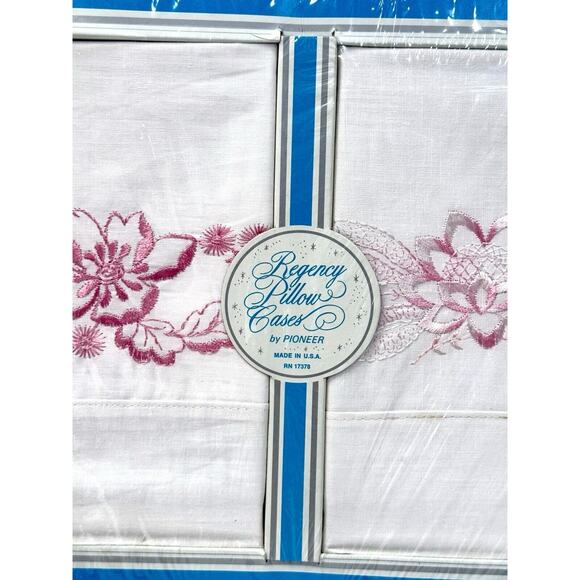 Vintage NOS Pioneer Regency Pillow Cases Monogram His & Hers Pink Made In USA - Picture 2 of 7